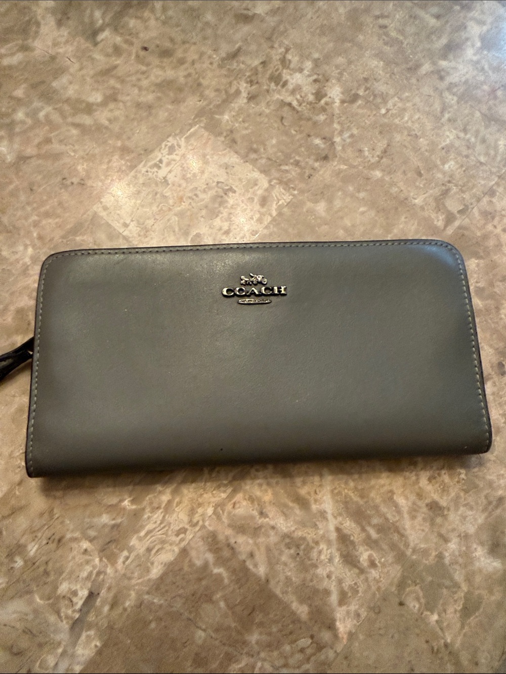 Coach Gray Leather Wallet Logo in gun metal gray slim design - Picture 14 of 14